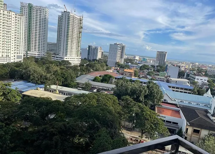 Ayala Center Unit Apartment