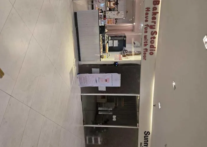 Ayala Center Unit *